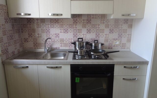 Eryx Apartments