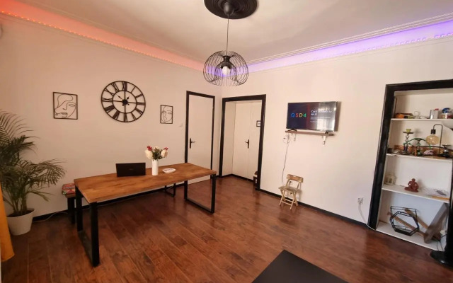 Downtown Belgrade Hostel and Apartments