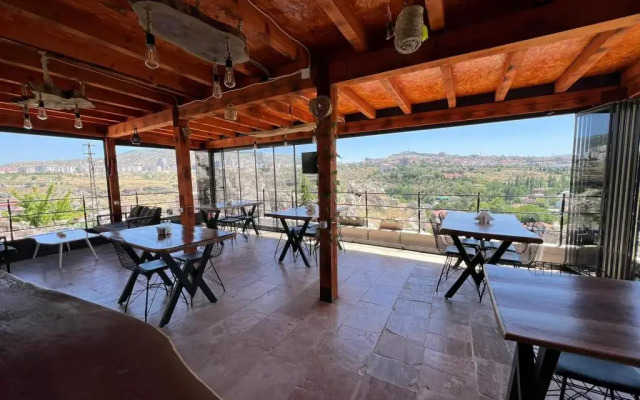 Snora Cave Hotel