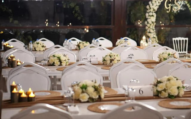 Emin Koçak Thermal & Spa - Convention Center
