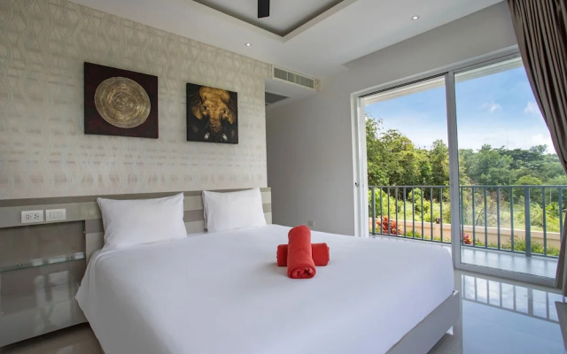 Seaview Pool Villa Dragon D in Tropics
