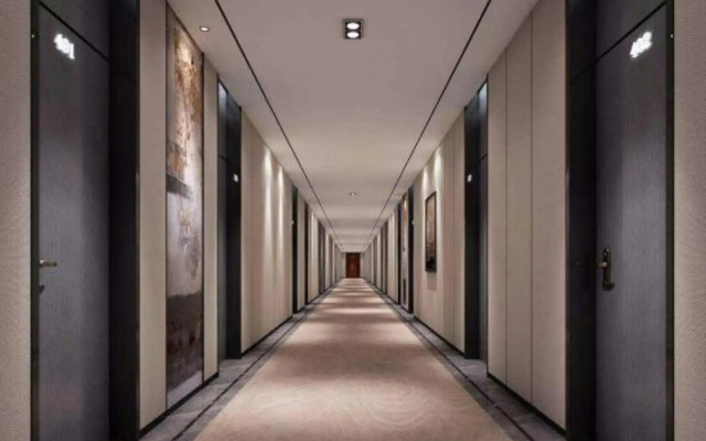 Bohuang Hotel