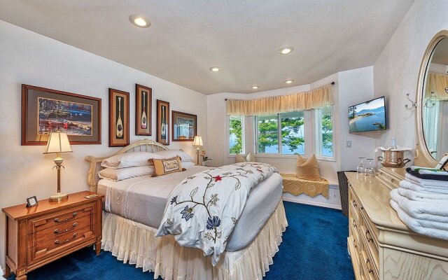 Sea Mist Waterfront Inn