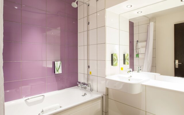 Premier Inn Haverfordwest North/A40