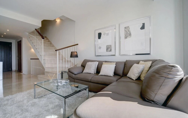 A Beautiful Modern Two Bedroom Villa