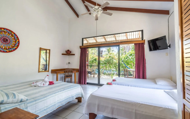 Hotel Colinas del Sol