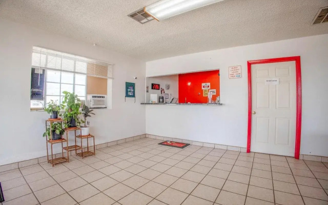 Holiday Motel, Lordsburg By OYO