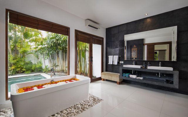 Kutus Kutus Canggu Villa