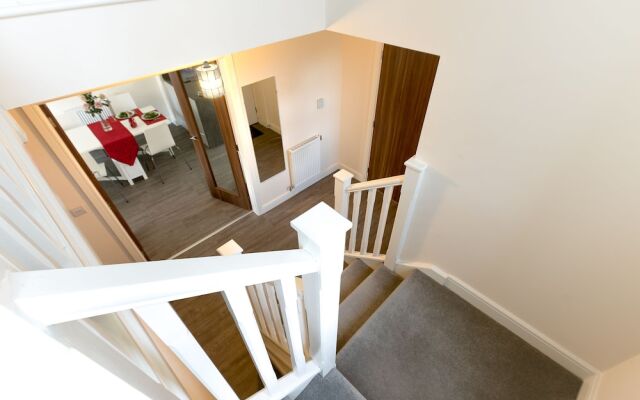 KVM - Quayside House