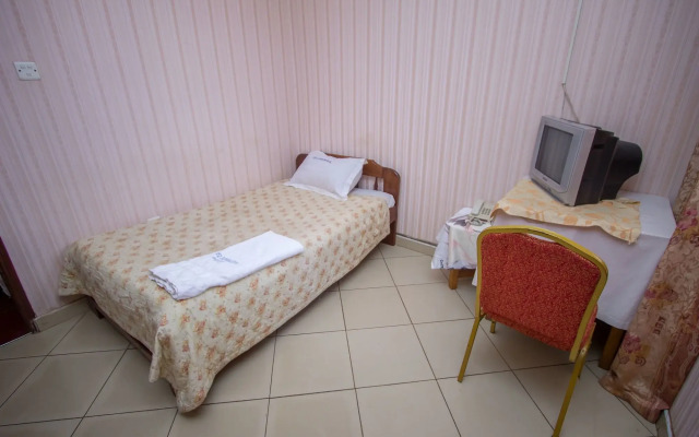 La Grand Chez Johnson Hotel Muyenga