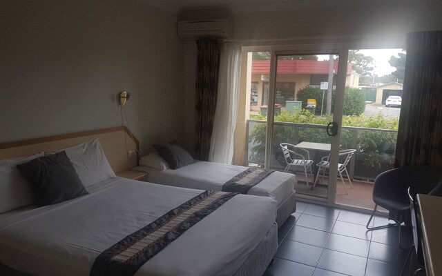 Jopen Cafe & Motel