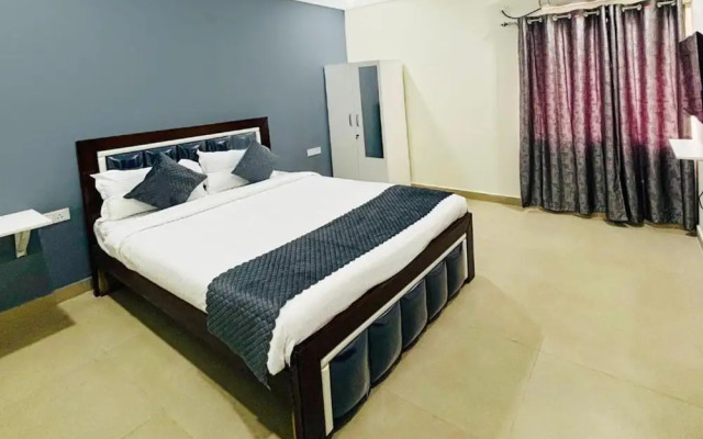 Fabhotel Maski Suites