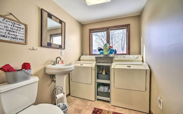 Linden Lakefront Hideaway w/ Dock & Private Beach!