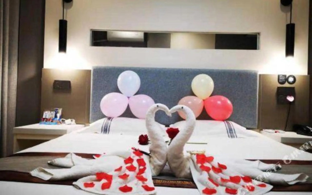 dushi181liansuojiudian