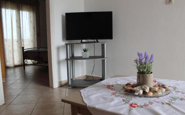 Vakis Apartments 1