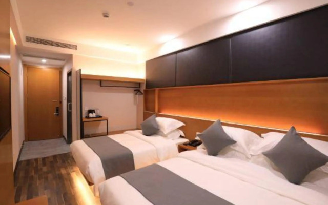 Zsmart Hotel (Shanghai Baoshan Wanda Gongkang Road Subway Station)