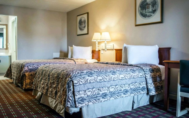 Rodeway Inn Clearwater - Dunedin