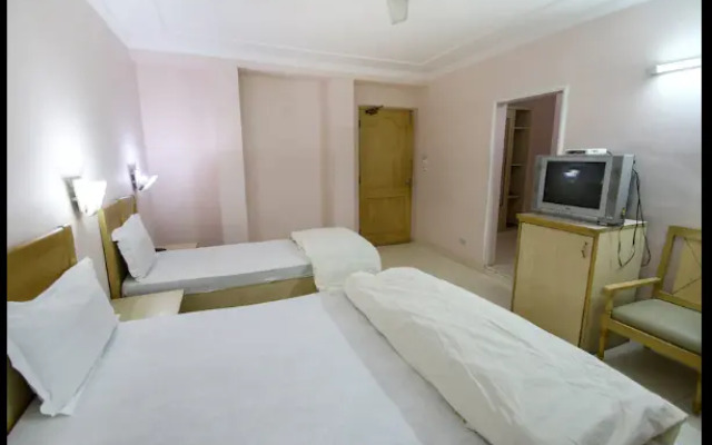Hotel Shubham Holidays