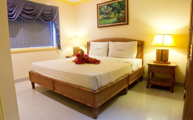 Lingganay Boracay Hotel Resort