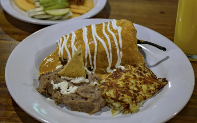 Desert Inn Ensenada