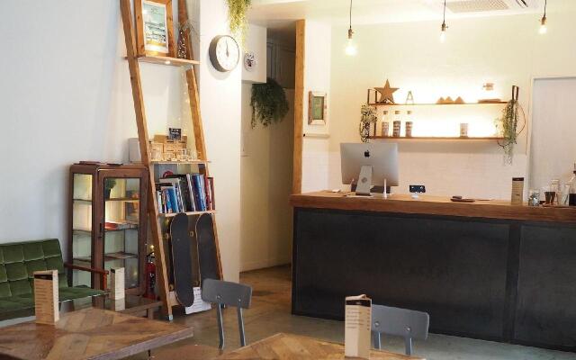 almond hostel & cafe Shibuya