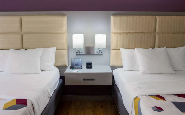 La Quinta Inn & Suites by Wyndham Mobile - Daphne