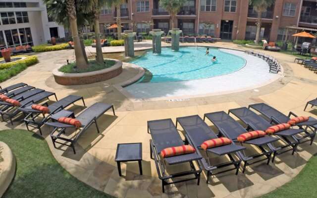 Kasa Houston Uptown Apartments