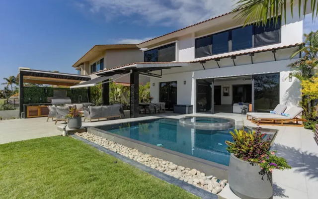 El Tigre Mariposa Villas