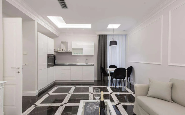 Aurora Luxury Suites