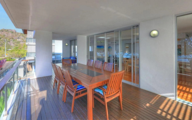 Maggies Beachfront Apartments