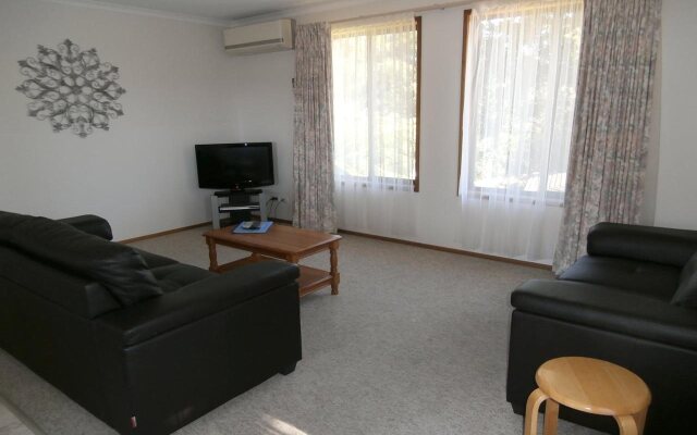 Harbour Lights Holiday Units