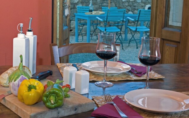 Organic Farmholiday In The Middle Of Olive Grove 3