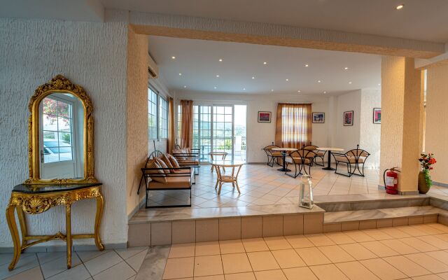 Anamar Skiathos Hotel