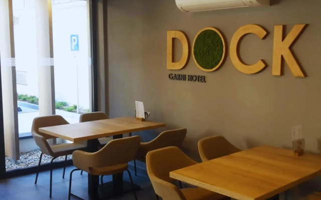 Garni Hotel Dock