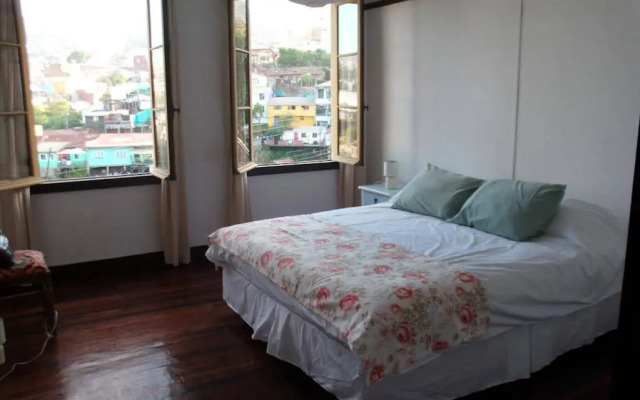 Hostal Escalera al Puerto