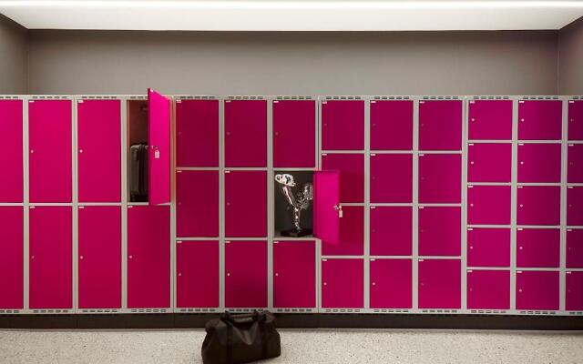 MOXY Frankfurt Eschborn