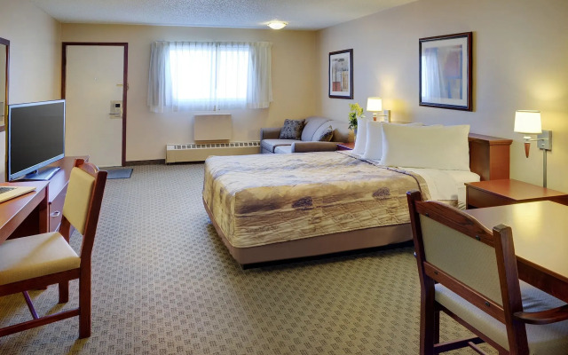 Nova Inn Kindersley