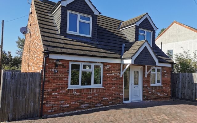 Purple Hart Homes Station Cottage