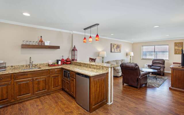 Ramada by Wyndham Bowling Green