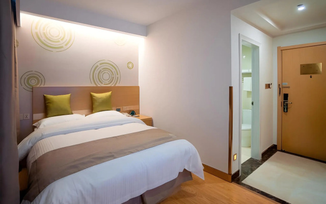 GreenTree Inn Suzhou Zhangjiagang Tangshi Town Yangzi Road Express Hotel