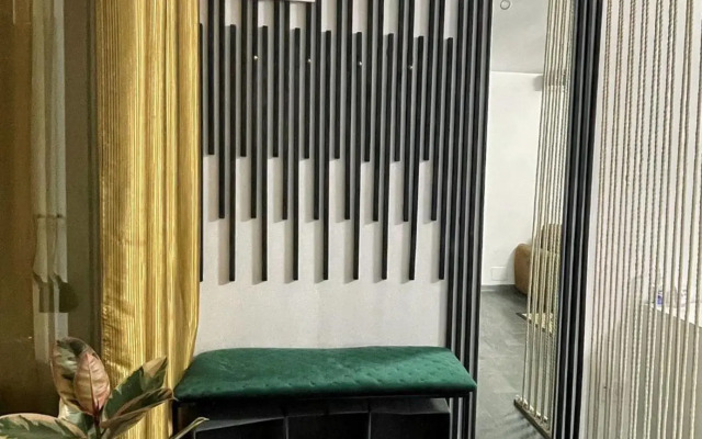 New apartment in luxury zone with garden,free parking