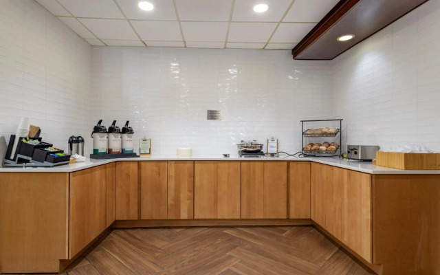 Fairfield Inn Suites by Marriott Cherokee