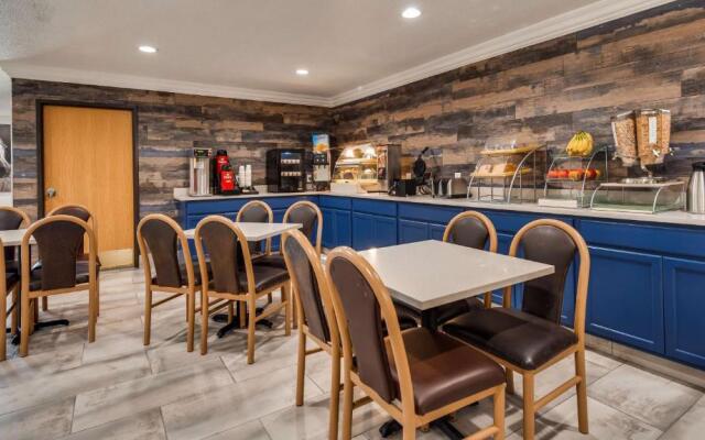 SureStay Plus by Best Western Benbrook Fort Worth