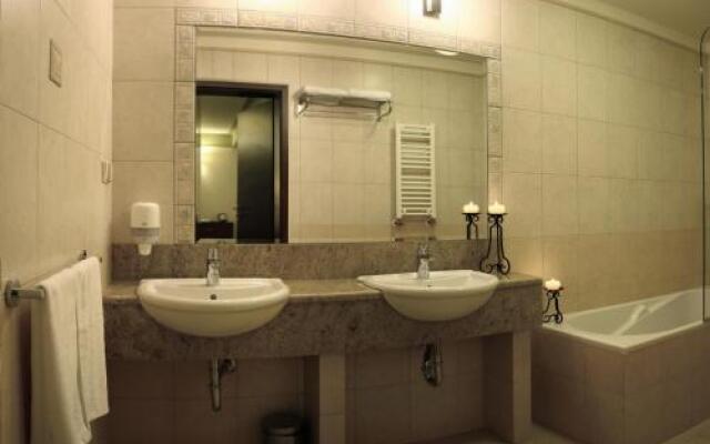 Ahotel