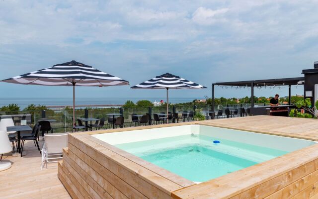 First Hotel Kokoloko