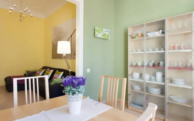 The Living Apartment