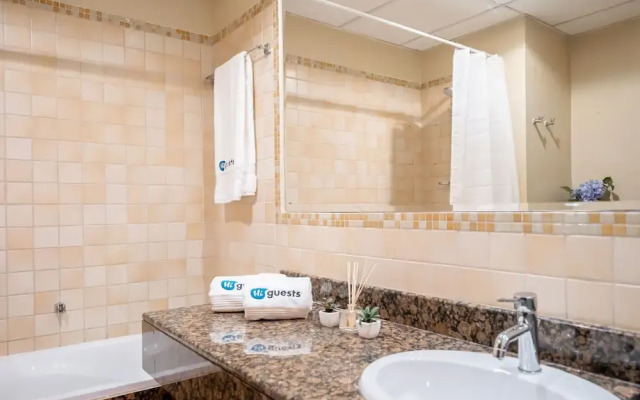 Sadaf 6 by HiGuests Vacation Homes