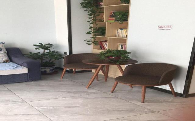 7 Days Premium·Shenyang North Railway Station North Square