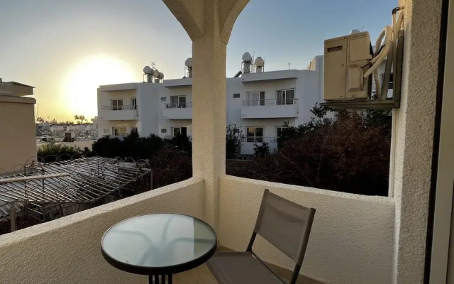 00 HA - HA DE CO C in Ayia Napa