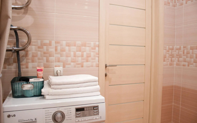 День Ночь апартаменты в микрорайоне Царский 8